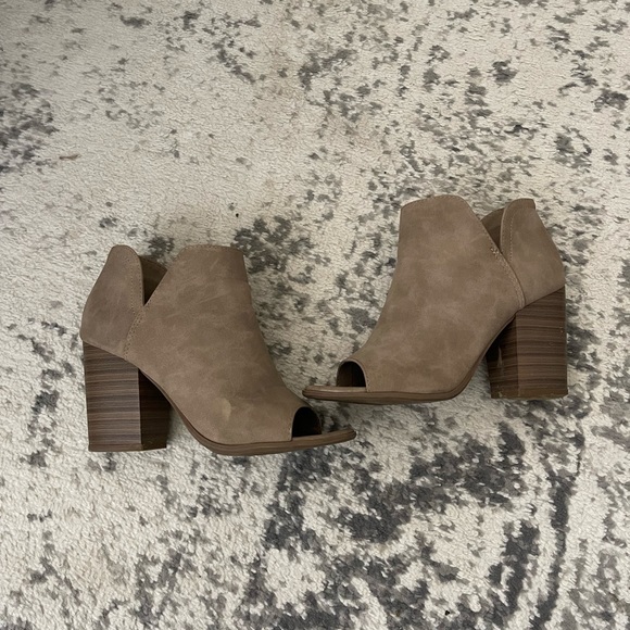 Women’s open toe ankle booties - Picture 5 of 7